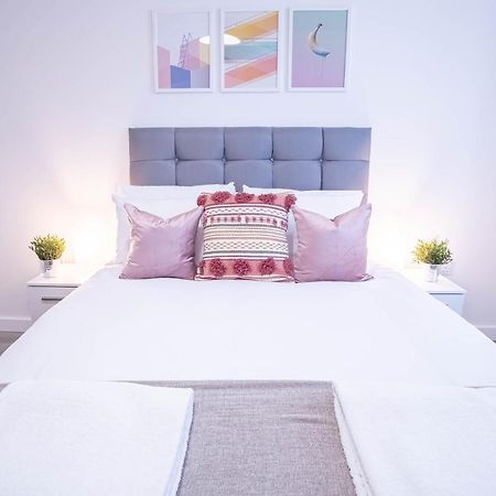 Luxury Apartments Available Next To Train Station - The Wallgate Apartments Wigan - Free Parking Zewnętrze zdjęcie