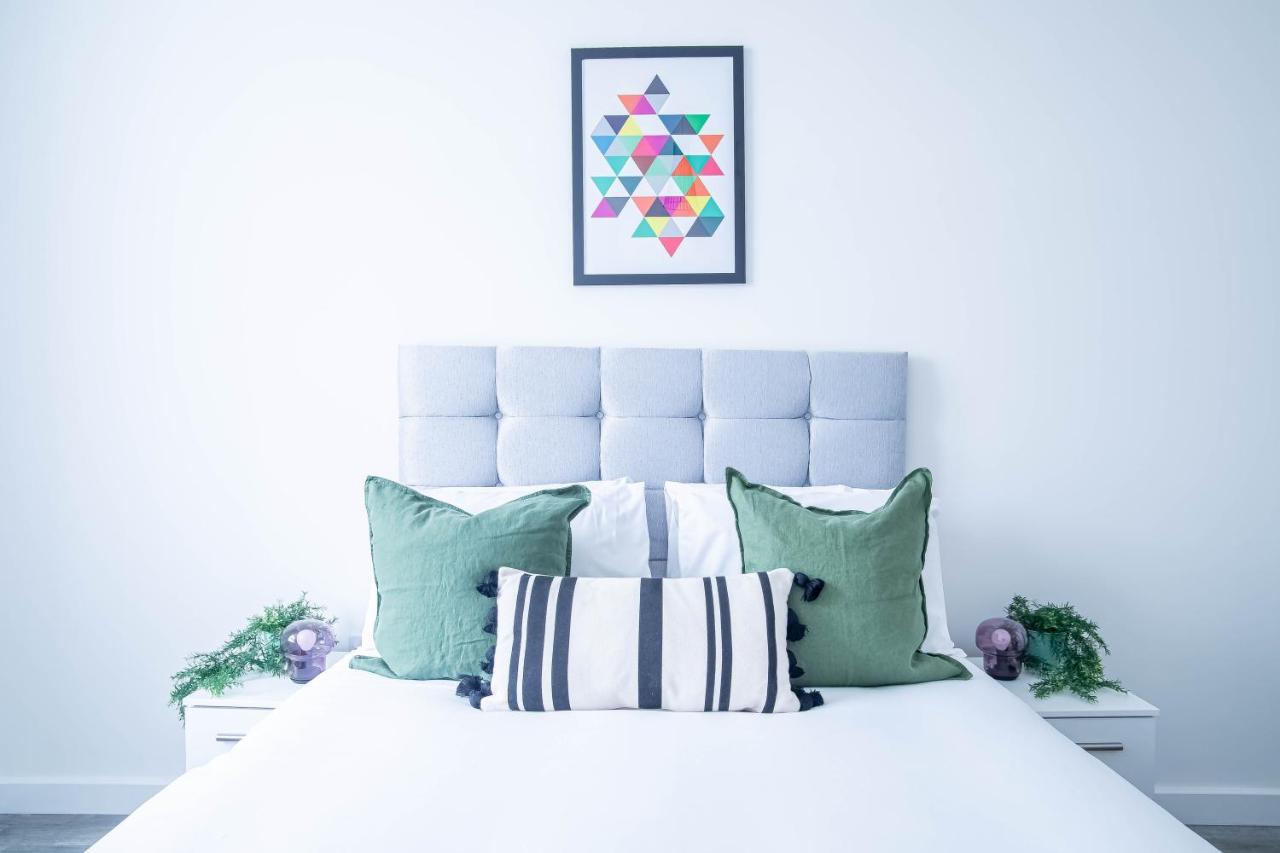 Luxury Apartments Available Next To Train Station - The Wallgate Apartments Wigan - Free Parking Zewnętrze zdjęcie