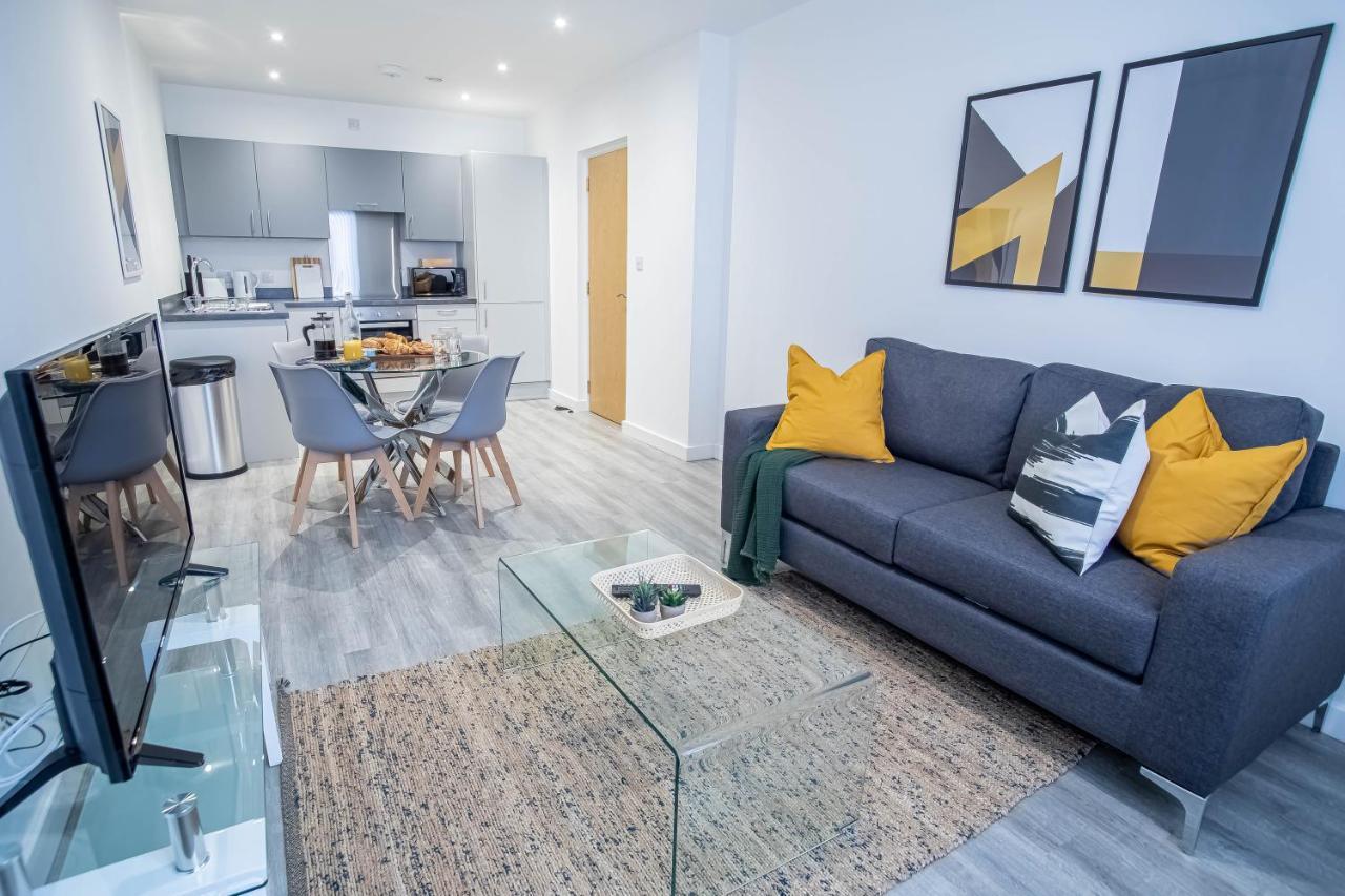 Luxury Apartments Available Next To Train Station - The Wallgate Apartments Wigan - Free Parking Zewnętrze zdjęcie