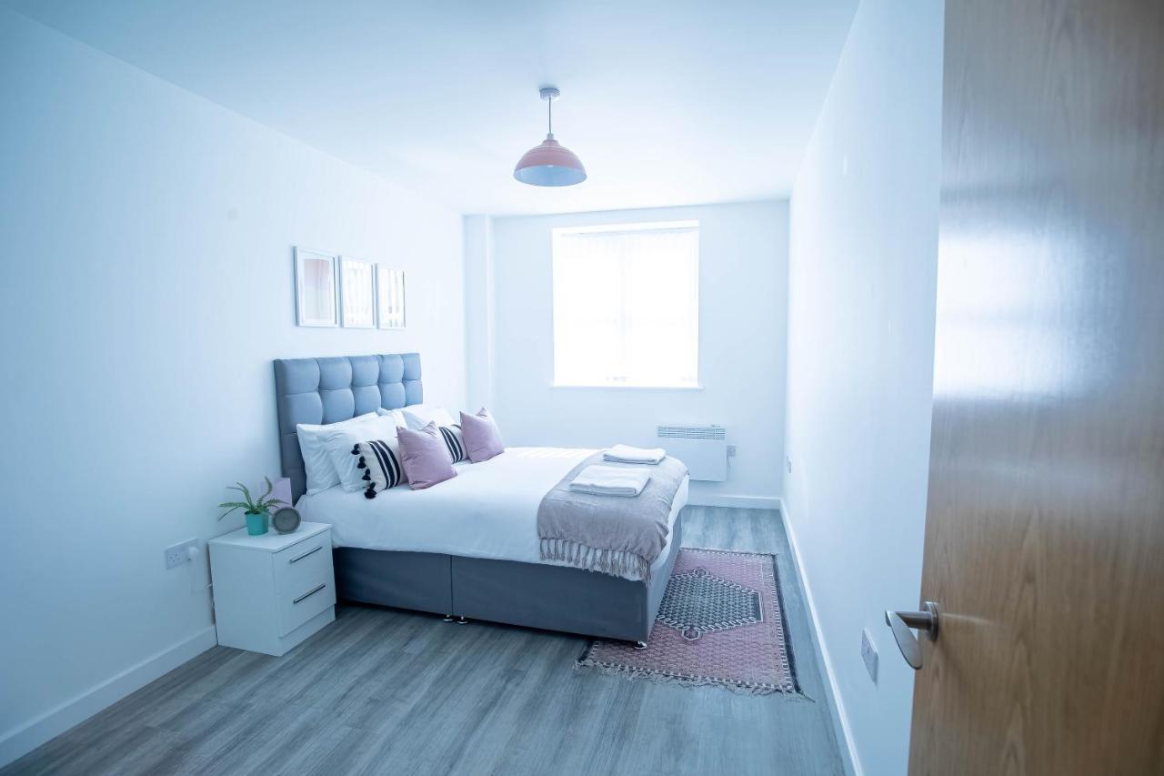 Luxury Apartments Available Next To Train Station - The Wallgate Apartments Wigan - Free Parking Zewnętrze zdjęcie