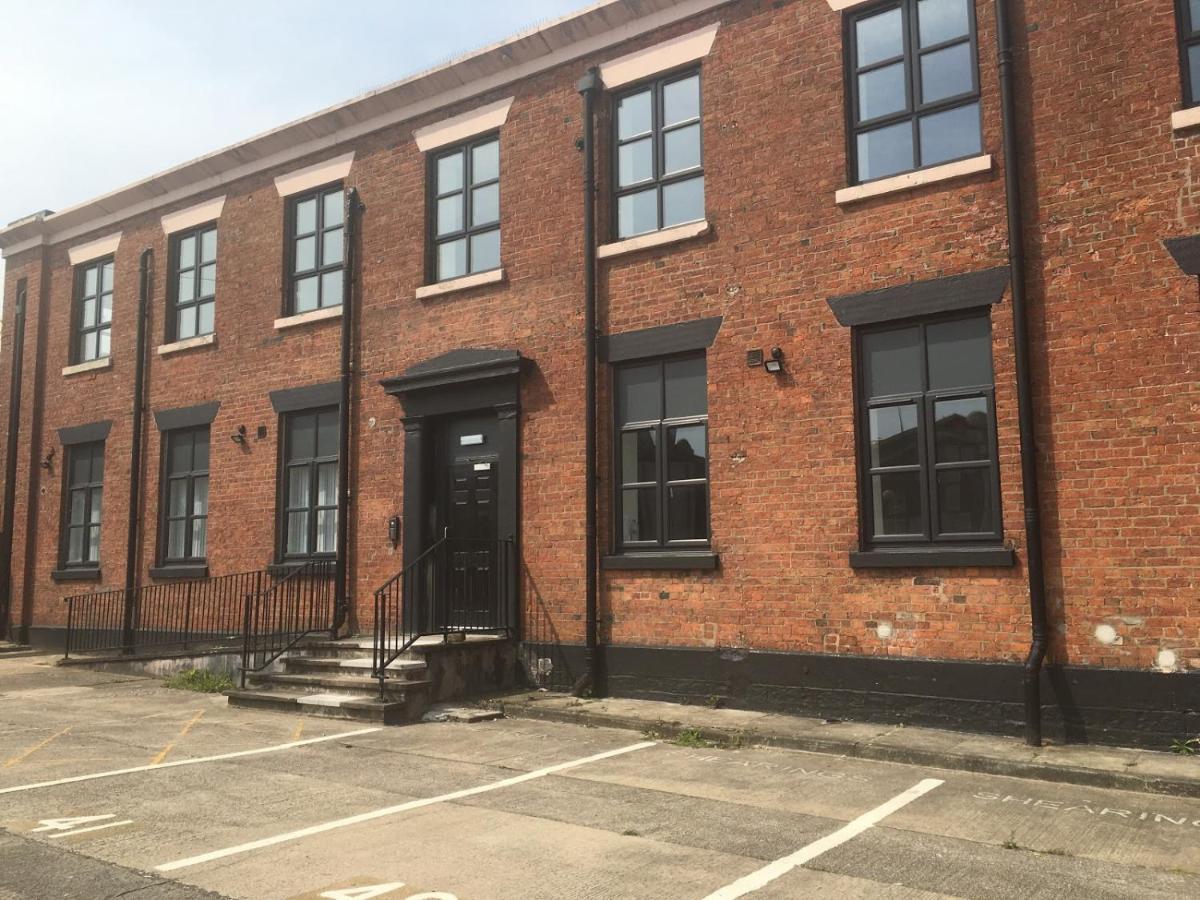 Luxury Apartments Available Next To Train Station - The Wallgate Apartments Wigan - Free Parking Zewnętrze zdjęcie